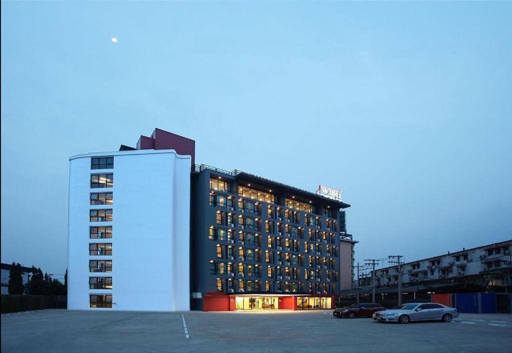Iwish Hotel Banguecoque Exterior foto